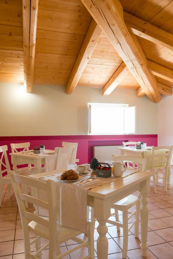 أورتونا B&B Casale Savini المظهر الخارجي الصورة